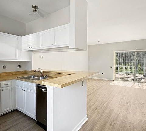 2nd image of 7255 Parsons Ct