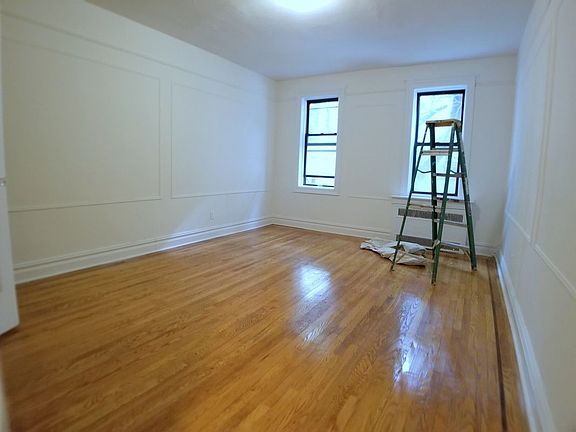 4th image of 68 E 19th St #2L