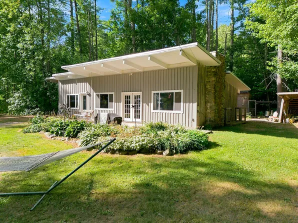89 Windemere Lane, Unity, ME 04988