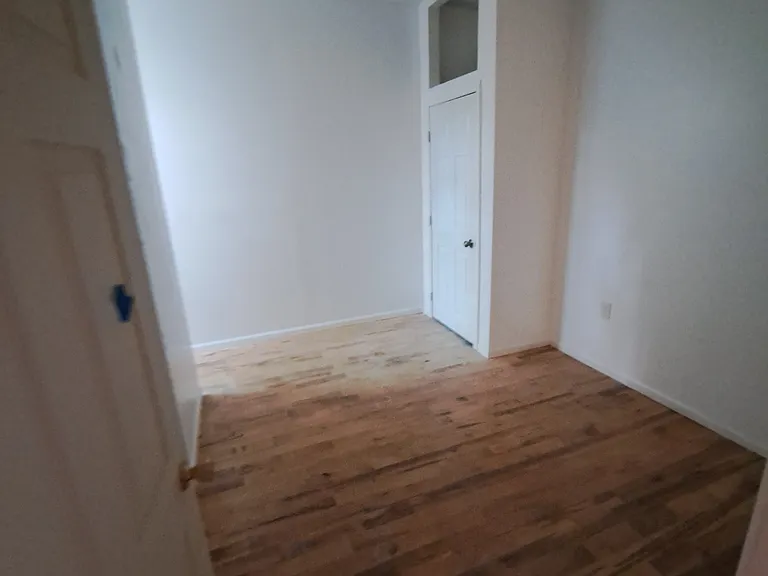 1353 W Jerome St #2 — Photo 7