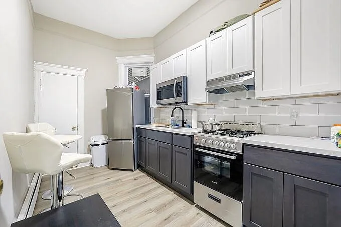 743 Harrison Ave #5 — Photo 38
