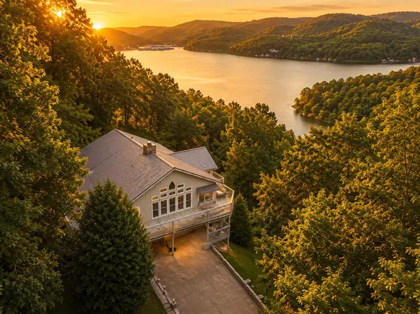 1038 Lakeside Dr, Smithville, TN 37166