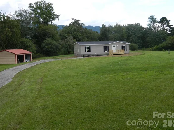 3944 Hollywood Ridge Rd NE, Lenoir, NC 28645