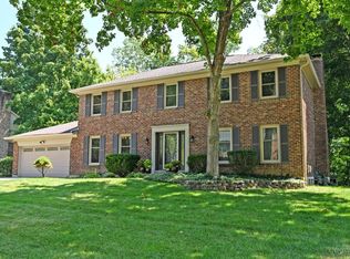 1067 Hickory Ridge Ln, Loveland, OH 45140
