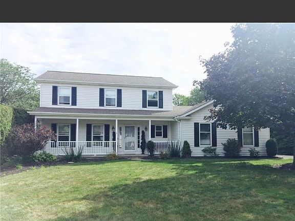2nd image of 4511 Fountaine Ct