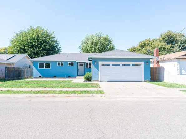 9916 J St, Live Oak, CA 95953