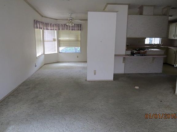 2nd image of 4637 Belle Grv