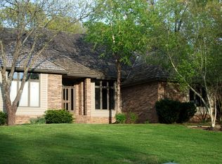 3462 S Woodland Trail Ave, Springfield, MO 65809