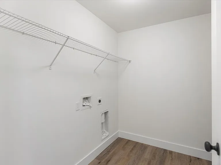 Arlington Townes Modern 3-Bedroom Townhomes in Greer, SC — Photo 11