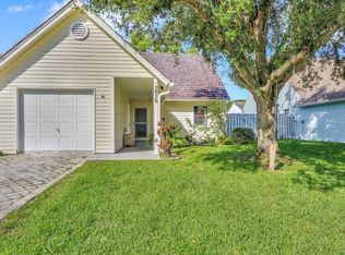 2820 Black Pine Ct, Lake Worth, FL 33462