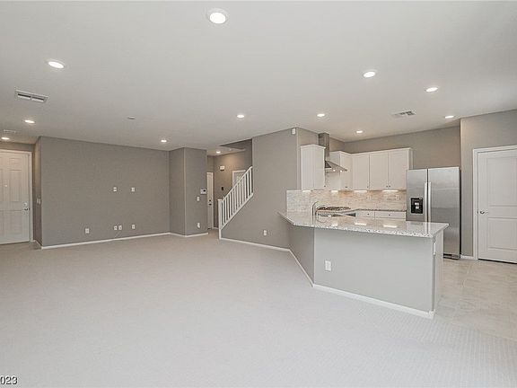 3rd image of 10275 Foramore Ct