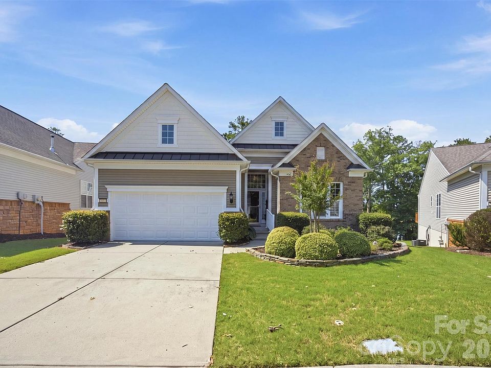 1st image of 27071 Sanderling Ct