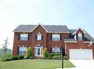 833 Heathgate Rd, Knoxville, TN 37922