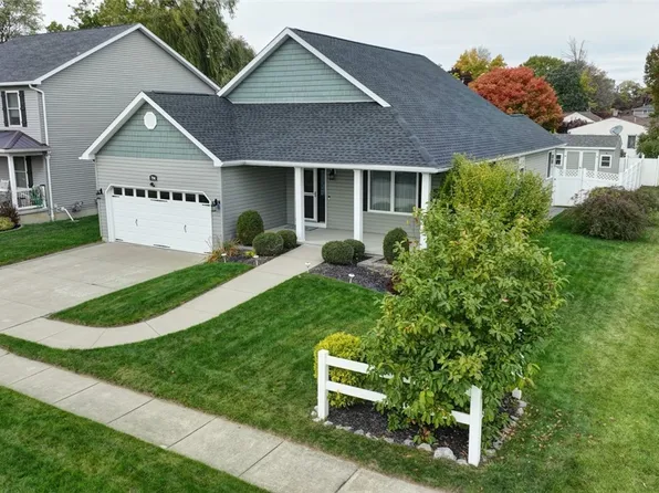 794 Daigler Dr, North Tonawanda, NY 14120