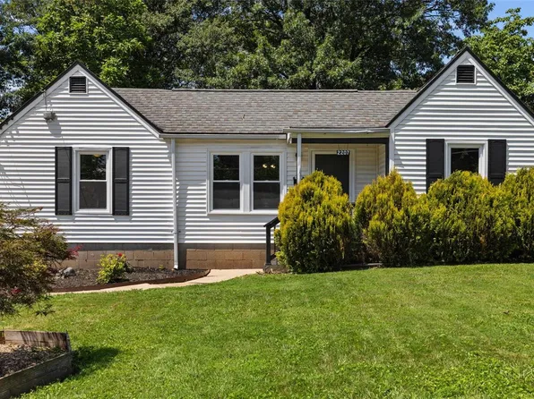 2207 Spencer Ave, Saint Louis, MO 63114
