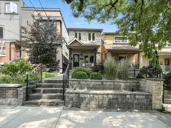 165 Caledonia Rd, Toronto, ON M6E 4S8