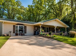 16343 Shady Mount Dr, Dexter, MO 63841
