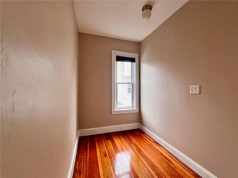 220 Summit Ave #2 — Photo 15