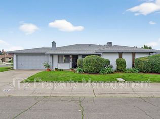 728 Clipper Way, Sacramento, CA 95831
