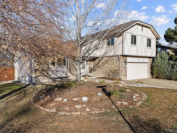 3rd image of 11303 E Warren Avenue