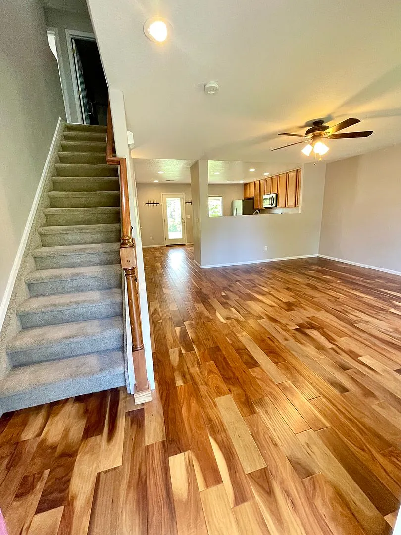 Beautiful 4 Bedroom, 2 Bath Home with Garage and Serene Outdoor Space in Provincetowne! - Initial... — Photo 3