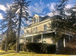 89 William St, Catskill, NY 12414