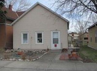 613 S 5th St, Laramie, WY 82070