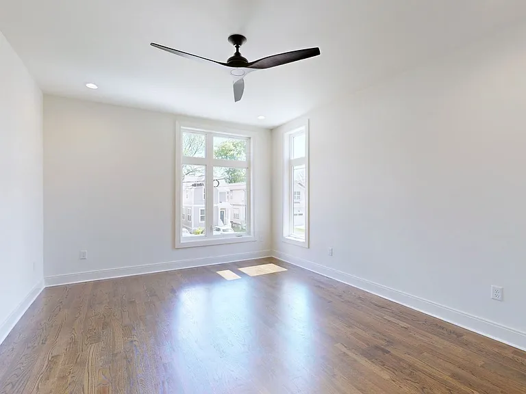 5909A Carl Pl — Photo 7