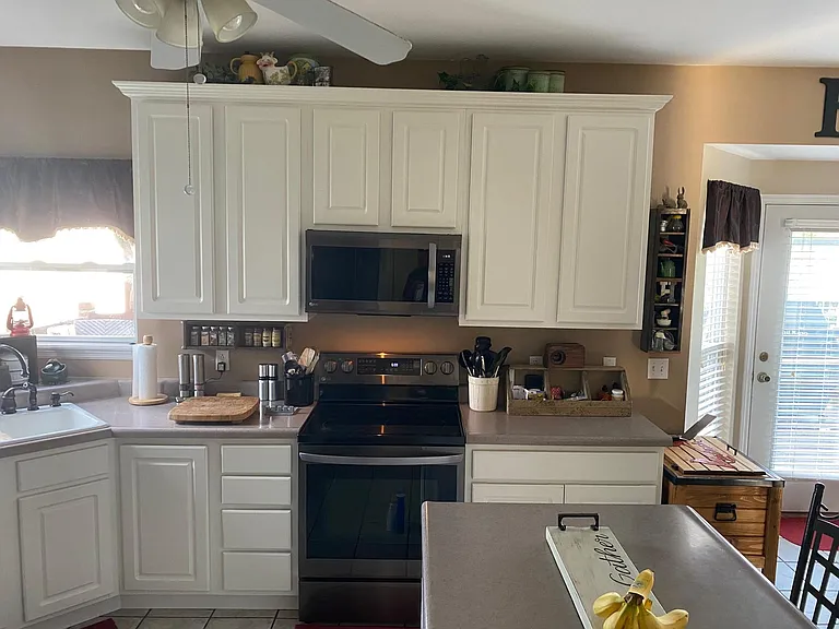 107 Myrtle Wood Ct — Photo 4
