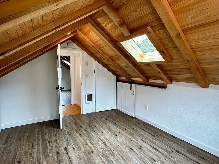 1386 Avenue U #1 — Photo 17