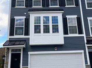 29 Dover Ct, Bridgeport, WV 26330