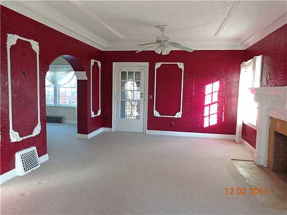 2nd image of 1105 NE 13th St