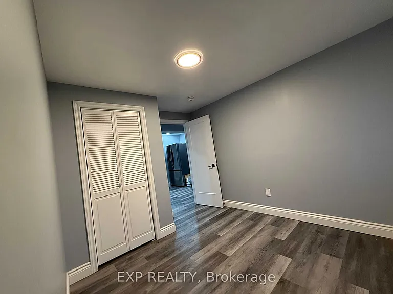 952 Dunnigan Ct #LOWER — Photo 12