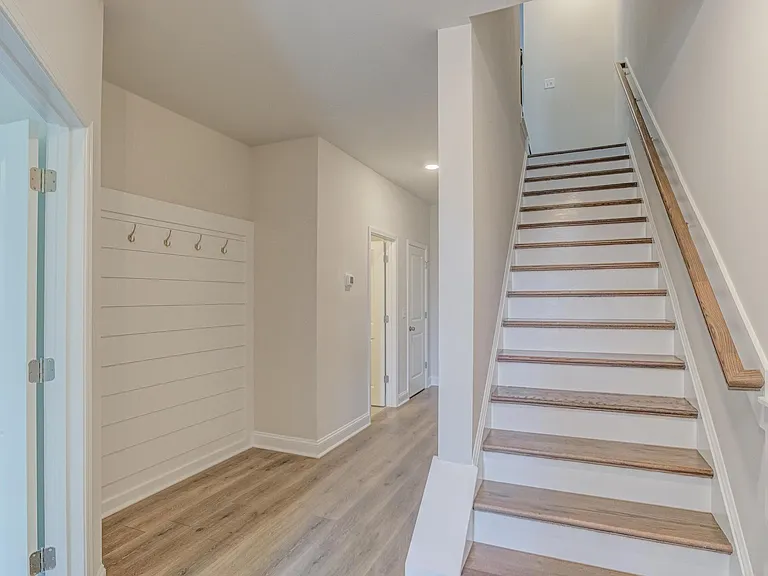 620 Gateway Crossing Ln — Photo 15