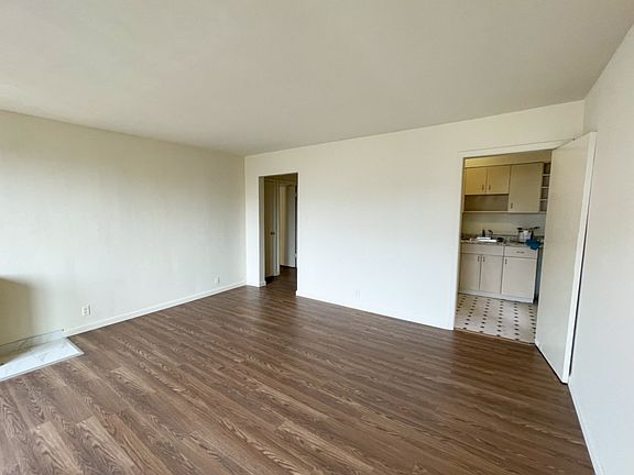 4th image of 90 Heather Ave APT 105