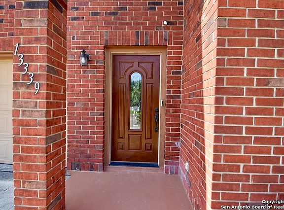 3rd image of 13339 Alder Creek Dr