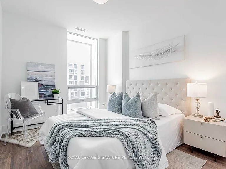 80 Vanauley St #415 — Photo 8