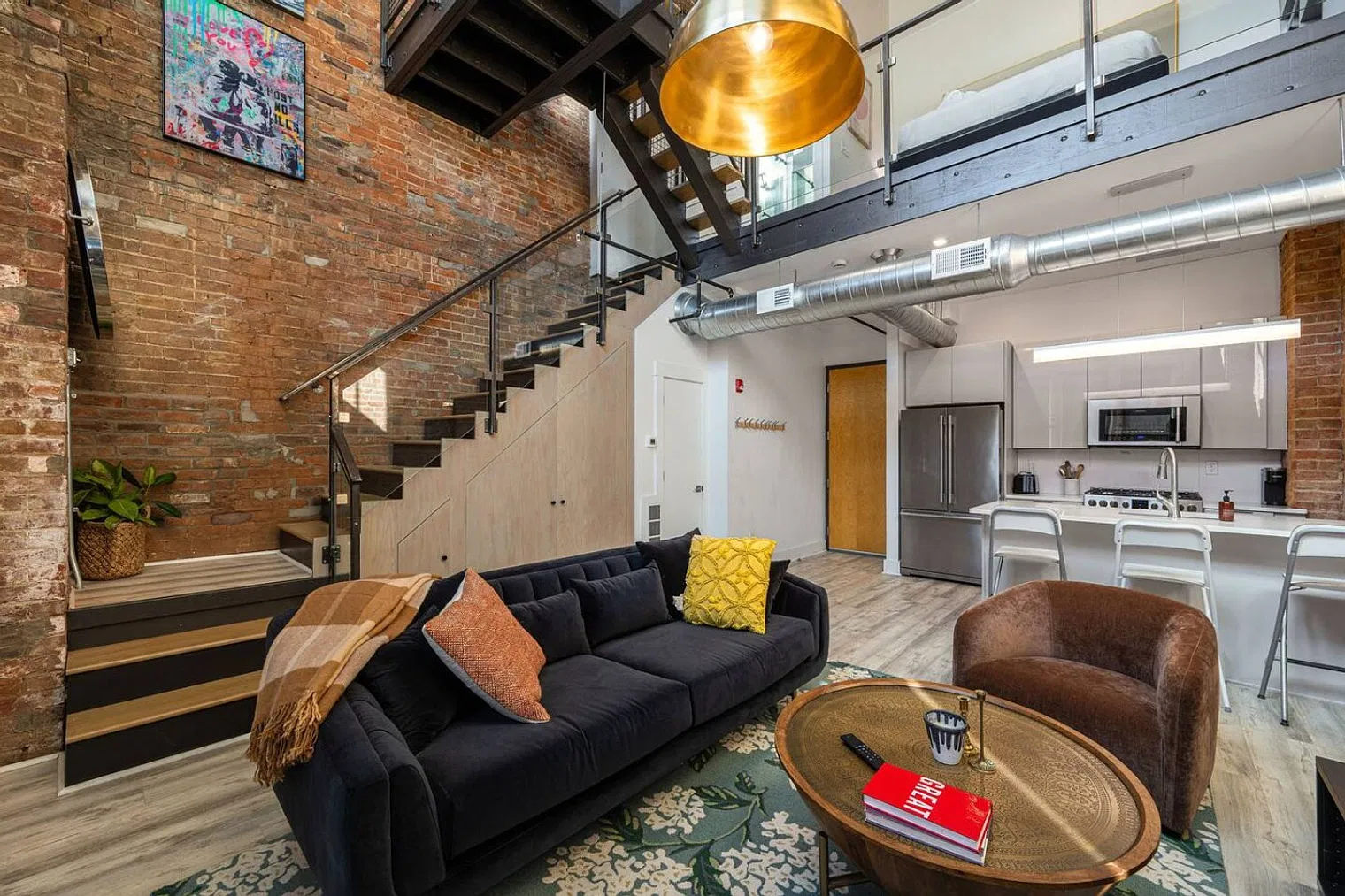1 bed, 1.0 bath, $2,618 — Photo 2