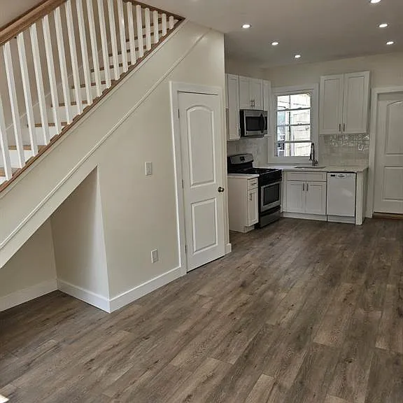 48 Paulison Ave — Photo 2