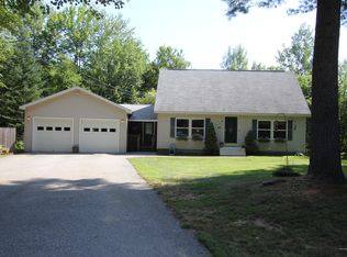 42 Center Bridge Rd, Turner, ME 04282