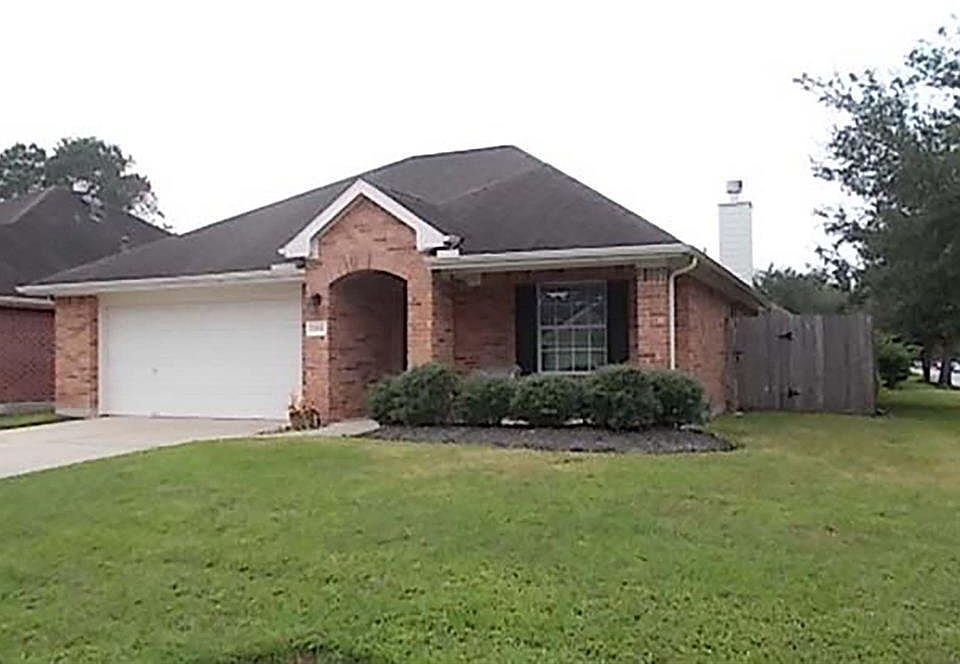 1st image of 22841 Lantern Hills Dr