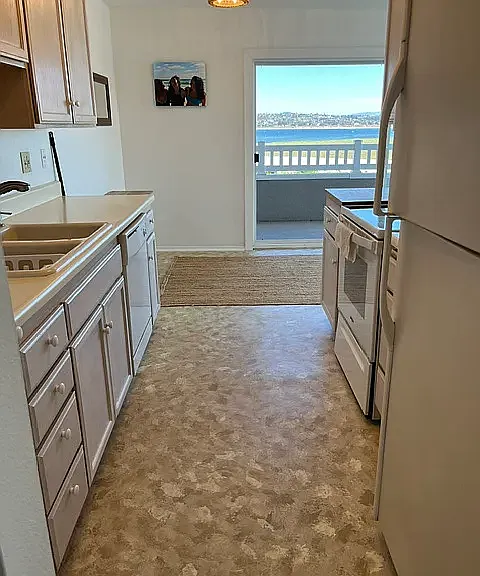 3991 Crown Point Dr #116 — Photo 18