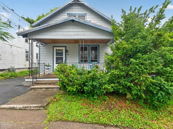 140 11th Street, Troy, NY 12180