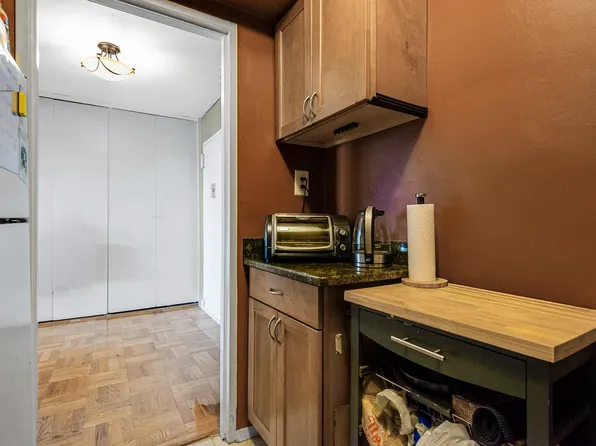 107-40 Queens Boulevard image 8 of 19