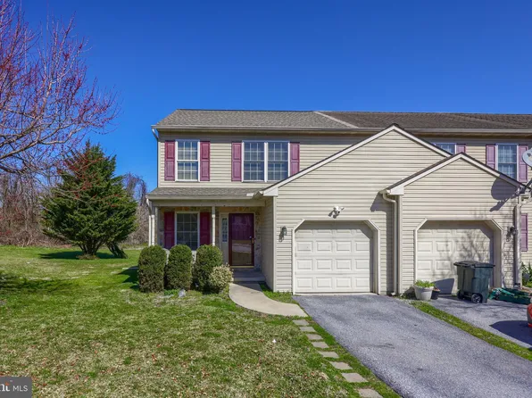 1098 Sterling Pl, Lancaster, PA 17603