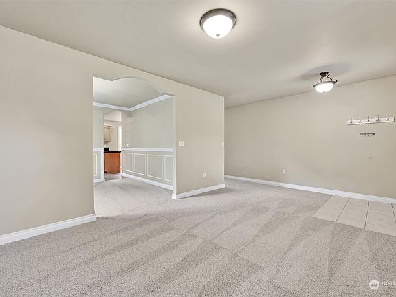 3rd image of 2804 10th Court SE