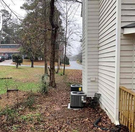 4th image of 2066 Pinella Dr