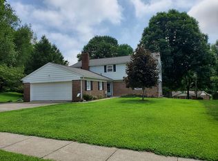 1207 Jennifer Dr, Dover, OH 44622