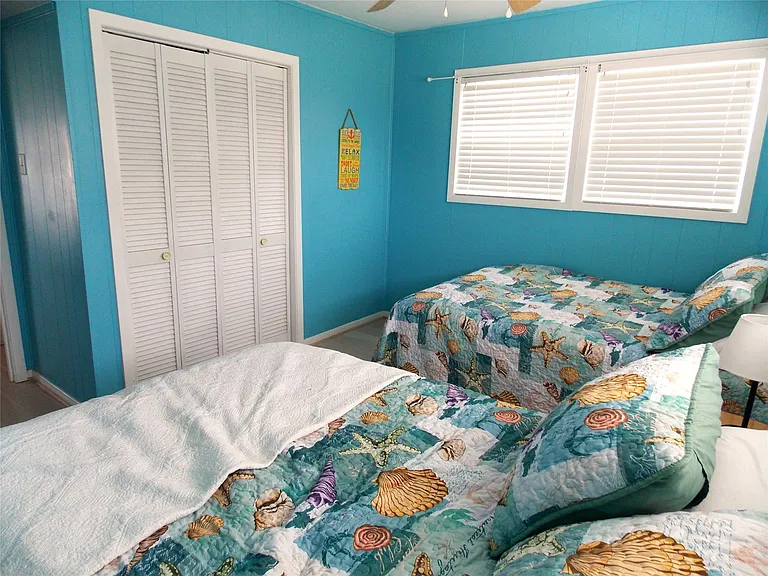 16904 Beachcomber Dr — Photo 23