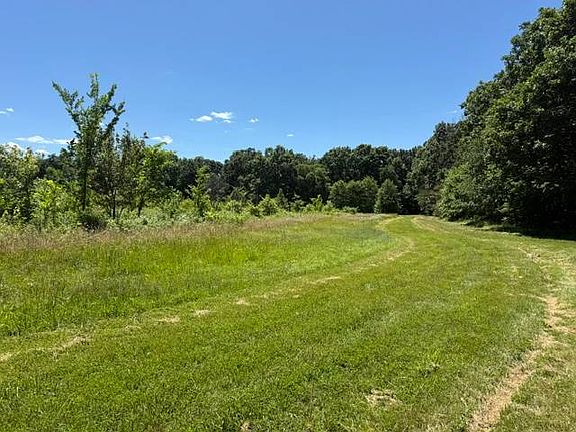 5th image of 642 Audrain Rd